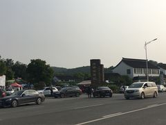 售票处停车场-缥缈峰景区