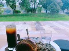 -三勾JJJ Burger&Coffee(梅溪湖店)