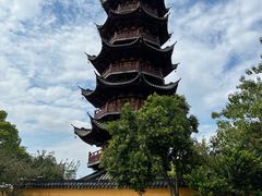 -龙华寺