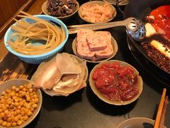 -星鸿社重庆老火锅(燃灯寺分店)