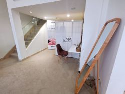 -JNK皮肤管理中心