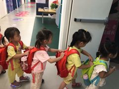 -英孚教育青少儿(银盆岭万达广场店)