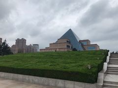 -上海市龙华烈士陵园