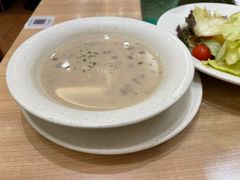 奶油蘑菇汤-萨莉亚意式餐厅(恒宝广场店)