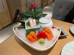 -阿吾罗·月咏精致日料(港汇恒隆广场店)