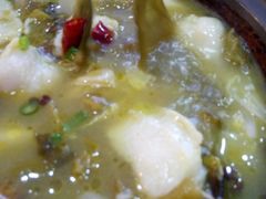 -周鱼小馆石锅酸菜鱼(活力汇店)