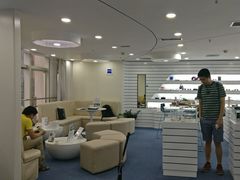 -优视力蔡司眼镜验配中心(越秀城市广场奥莱店)