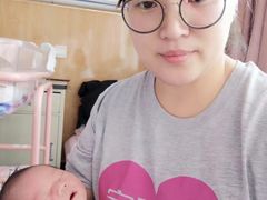 -爱月宝月嫂育儿嫂母婴