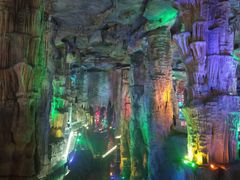 -泰安地下龙宫景区