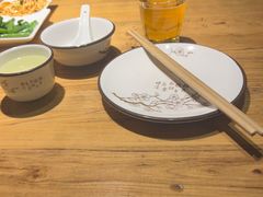 -小三峡食府(西五路店)