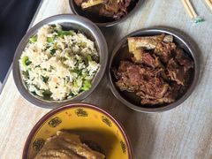 -炬龙牛肉店(新华店)