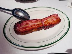 -Wolfgang’s Steakhouse 沃夫冈牛排馆(上海白玉兰广场店)