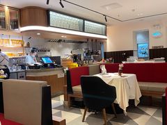 -阿妮叶李(光谷世界城店)