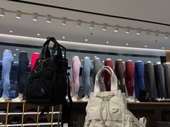 -lululemon(海信广场店)