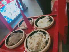 -谭鸭血老火锅(万象九宜城店)