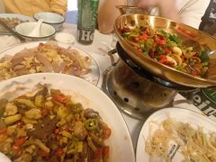 -芙蓉楼湘西土菜(北二环西路店)