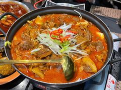 辛牛骨火锅-KCOOKING概念韩餐(世茂52+店)