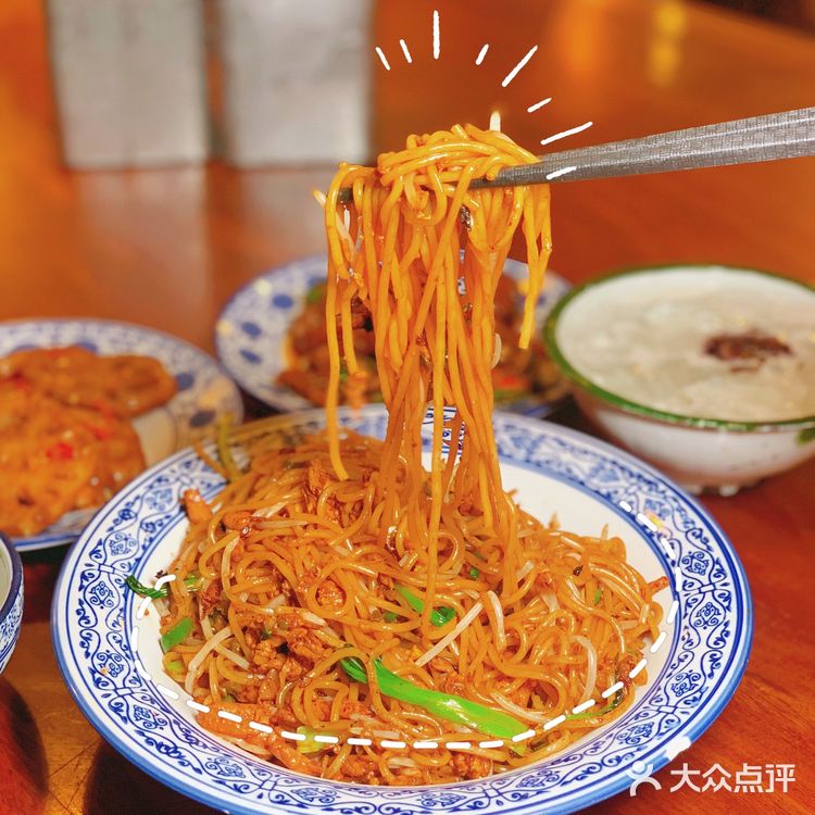 快来嗦粉!江西炒米粉超好吃