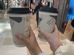 -喜茶(杭州滨江宝龙店)