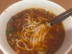-矮子粉店1985·长沙米粉(湘春路店)