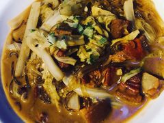 红烧肉炖粉条-上关雪東北菜(中房金谊店)
