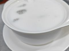 -黄师奶甜品店
