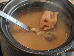 -莲餐厅·湖北菜·潜江小龙虾店(愚园路店)