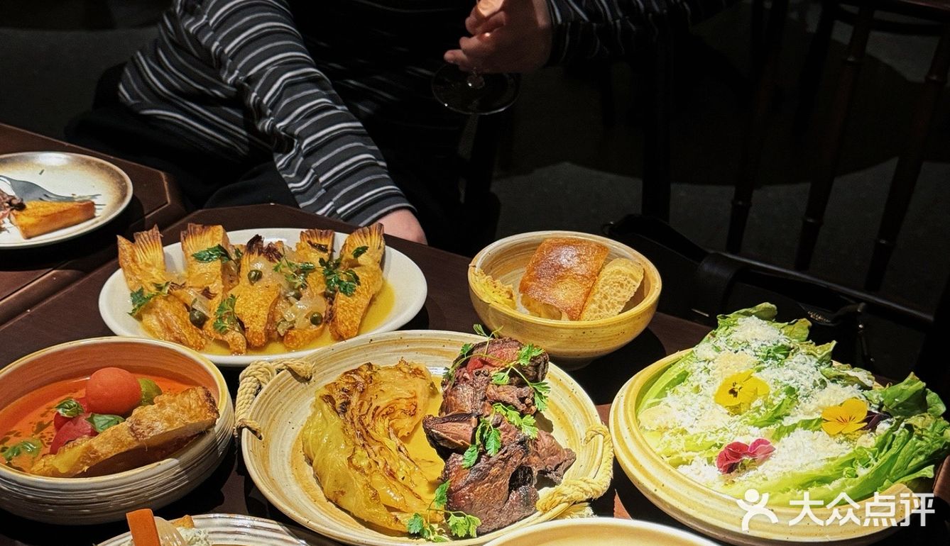 北京｜在氛围感法式Bistro邂逅迷人佳酿🥂