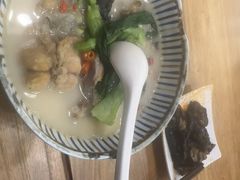 -鲜越鲜鱼粉(财富购物中心店)