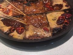 红汤锅底-家一加火锅(绿地翠谷总店)