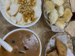 -方中山胡辣汤(航海东路店)