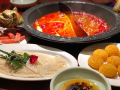 -袁老四重庆老火锅(桐梓坡店)