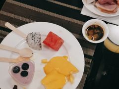 -广州万富希尔顿酒店-感趣自助餐厅·生蚝海鲜刺身