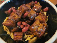 红烧肉-丫丫厨娘·柠檬鸭(安吉万达店)