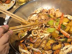 -七欣天香辣蟹火锅(上海银亿滨江店)