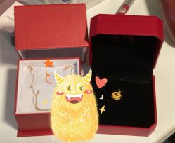 -周大福 CHOW TAI FOOK(新世界百货崇文店)