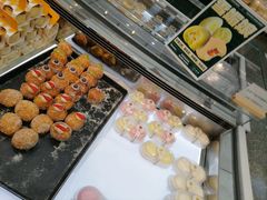 -酥大興·新国潮糕点配茶饮(龙岗万达黑金店)