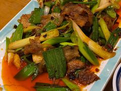 蒜苗回锅肉-易老妈蹄花.特色川菜(人民公园总店)