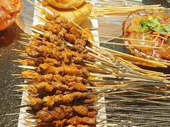 -卞二小串·鹤岗烧烤·坑烤(永定路店)