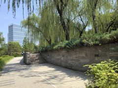 -元大都城垣遗址公园