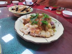 -雄仔农家菜馆·特色葱油鸡(六祖店)