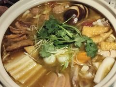 -马老六清真餐饮(西站店)