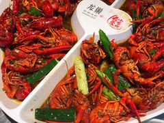 -龙巢盱眙龙虾·牛蛙·烧烤宵夜(八卦岭店)