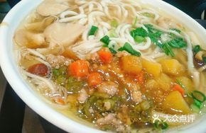 Mushroom Hot Noodle Soup