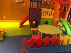 -喜来登酒店-盛宴标帜餐厅