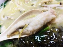 招牌黄鱼面-明呈黄鱼面馆(斜土路店)