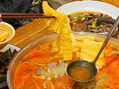 -亮欢寨酸汤鱼(沙冲路店)
