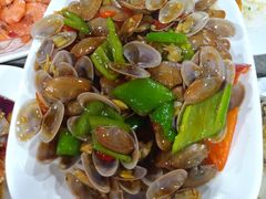 -四川小胡子海鲜(丁村万人海鲜广场店)