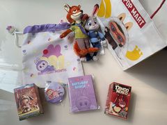 -泡泡玛特POPMART(上海环球港店)