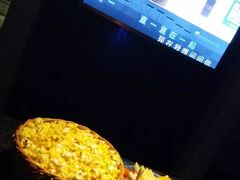 -唛客疯量贩式KTV(金飞达广场店)